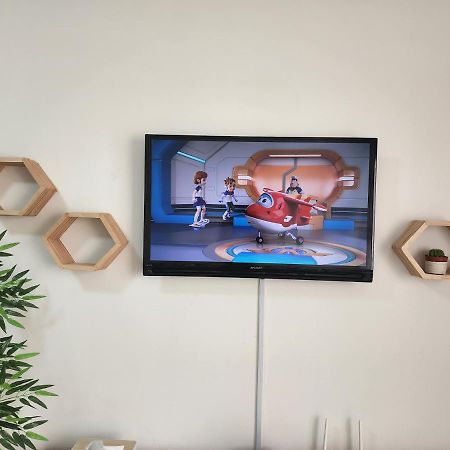Appartamento Netflix Panda House 3B2R Rimbayu Kota Kemuning With Atari Games Teluk Panglima Garang Esterno foto