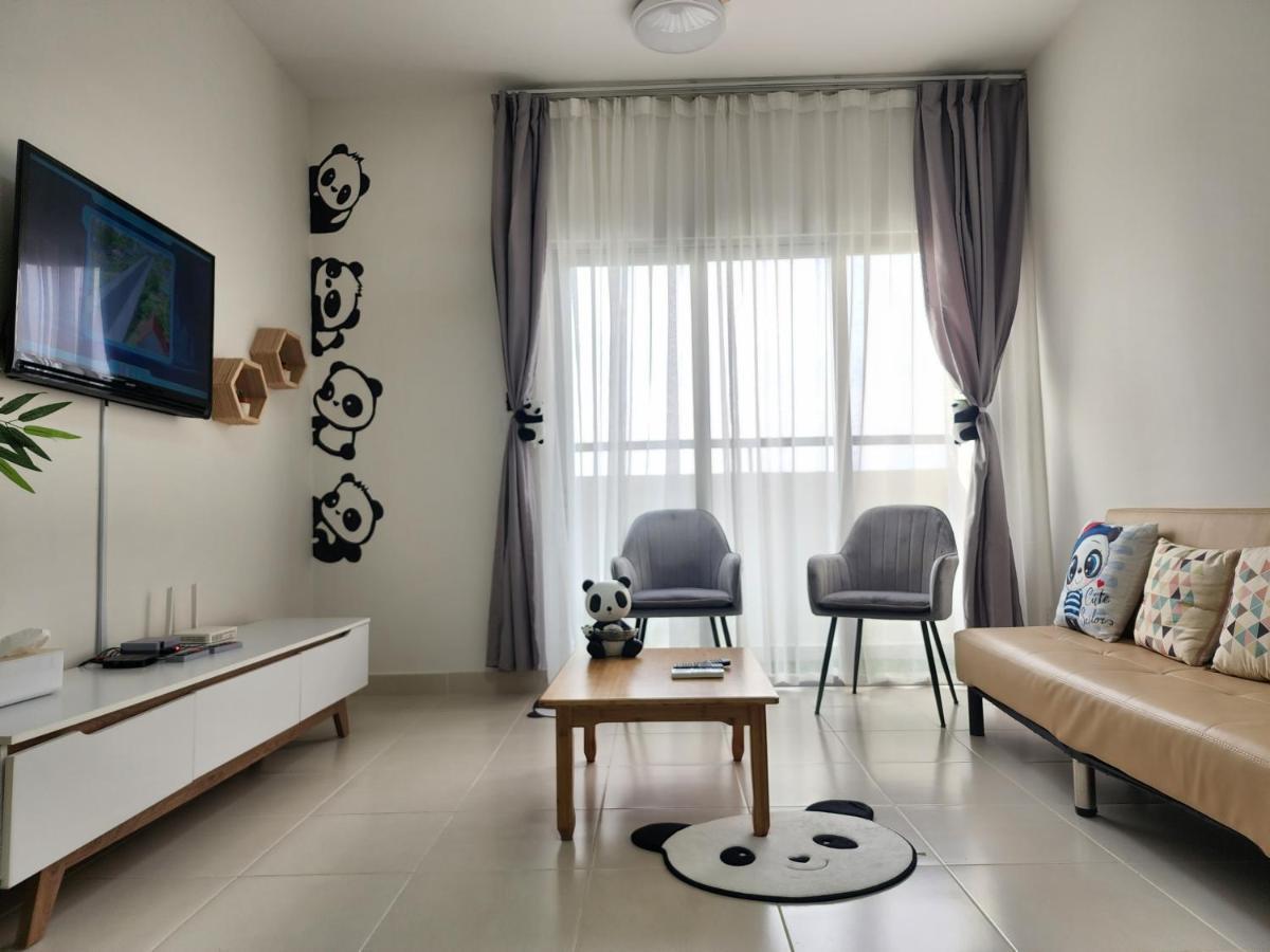 Appartamento Netflix Panda House 3B2R Rimbayu Kota Kemuning With Atari Games Teluk Panglima Garang Esterno foto