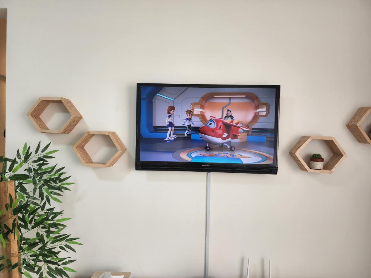 Appartamento Netflix Panda House 3B2R Rimbayu Kota Kemuning With Atari Games Teluk Panglima Garang Esterno foto